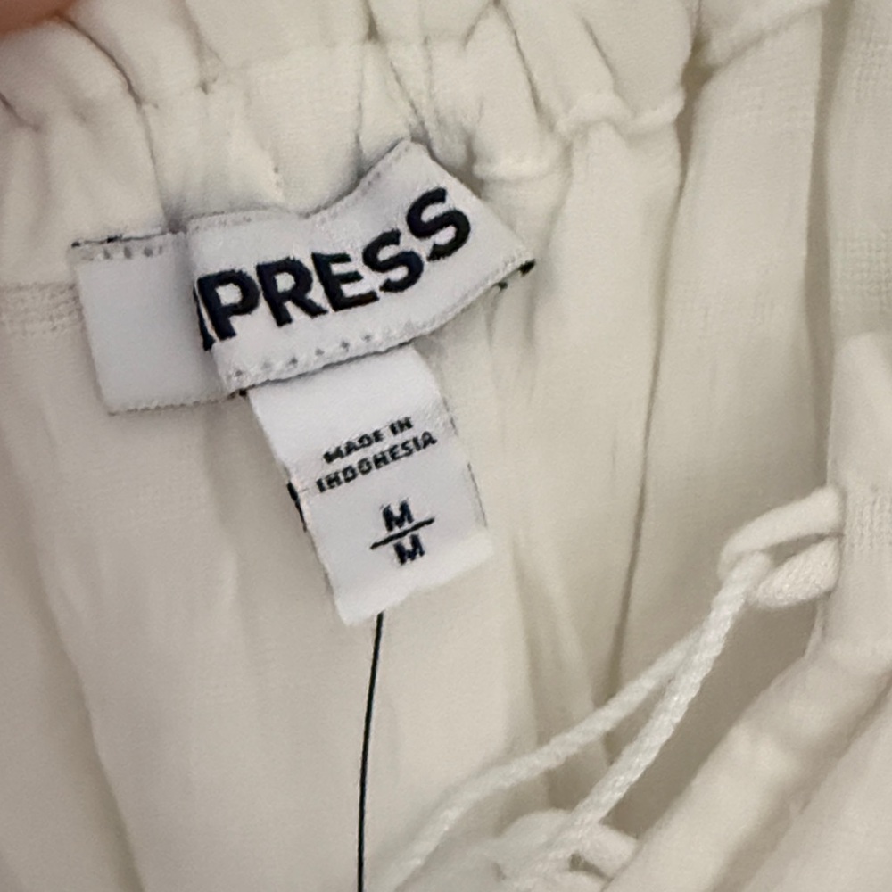 Express White Ruffled Blouse - Picture 3 of 4